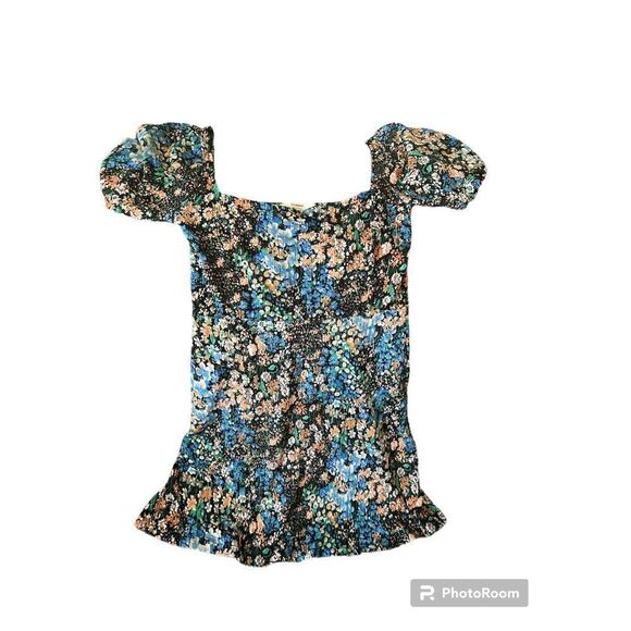 ✨Pull&Bear square neck ditsy floral dress✨ - Picture 3 of 5
